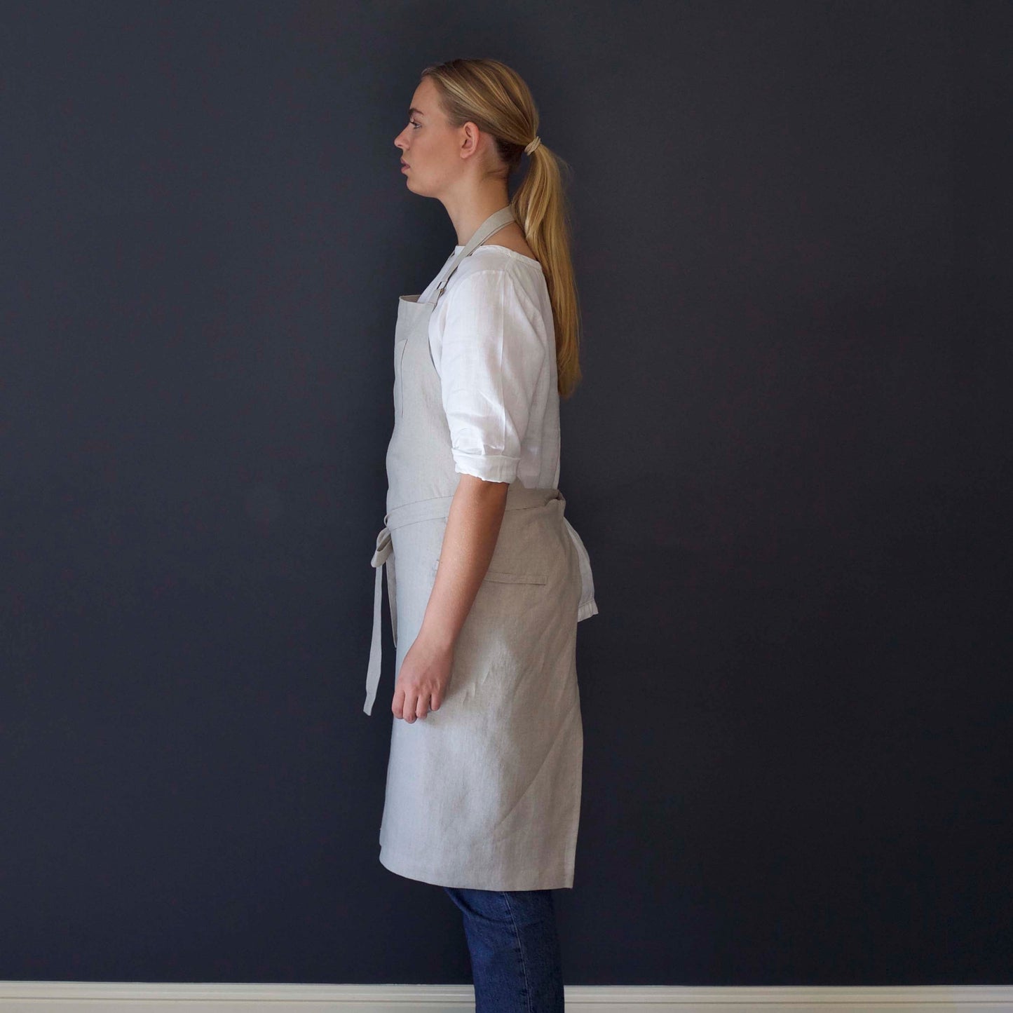 Apron-Magic-Pure-Linen-Side